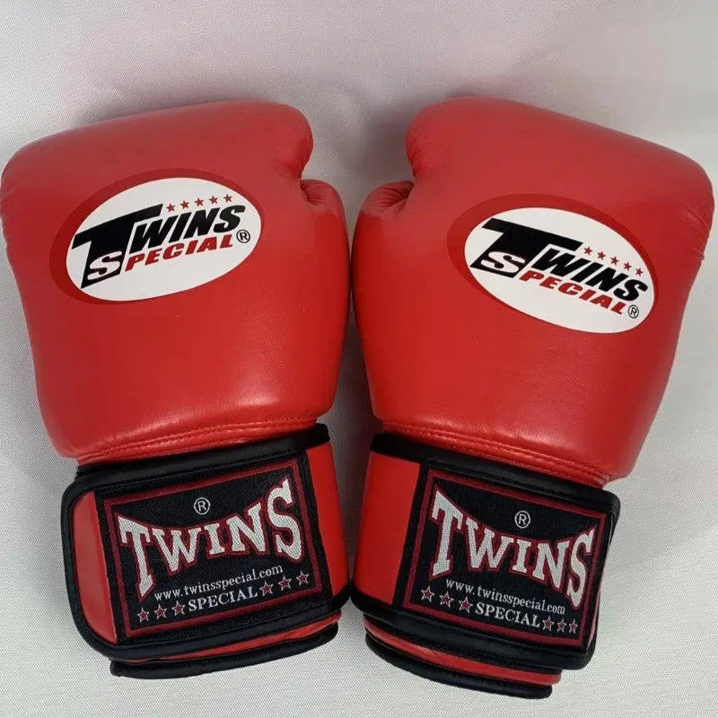 Professional Boxing Gloves Fighting Muay Thai Sanda Punching Glove for Men and Women Training MMA Gloves Boxing Equipment